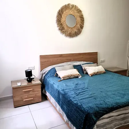 Bay Water 21 Appartement San Ġiljan